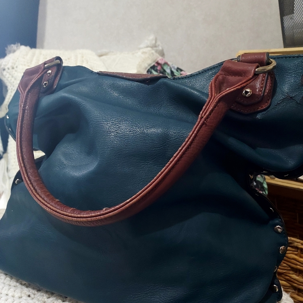 SET OF 4 SHOULDER BAGS - Picture 3 of 14